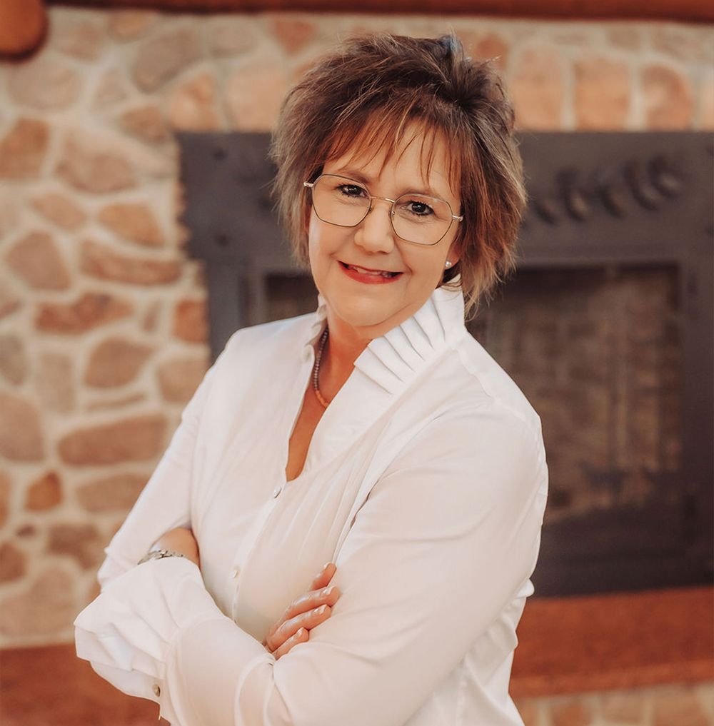 Lacy 1 Final Lacy Glover